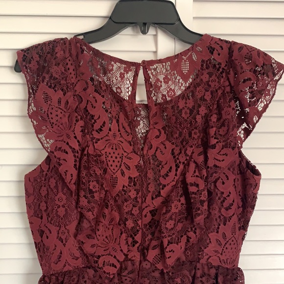 BB Dakota Embroidered Lace Dress - Picture 11 of 12